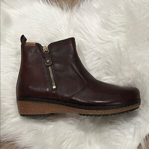 Pikolinos Granada Caoba Leather Ankle Boots EU 40 Brand new in box!
